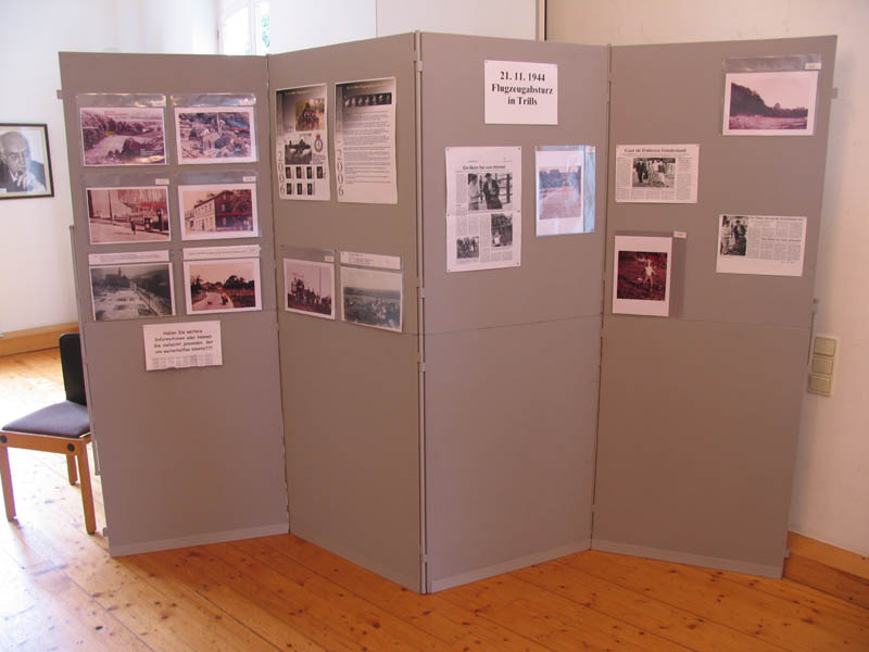 Exhibition in Trills of the crash